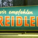 Original Kreidler Lampe und Uhr
